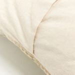 FLOW ΔΙΑΚΟΣΜΗΤΙΚΟ ΜΑΞΙΛΑΡΙ 60x60cm ΒΑΜΒΑΚΙ ΜΠΕΖ 019654 - Image 4