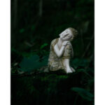 FADHI ΔΙΑΚΟΣΜΗΤΙΚΟ ΒΟΥΔΑΣ 10x10x16cm POLYRESIN ΜΠΕΖ ΧΡΥΣΟ ΜΩΒ 022745 - Image 5