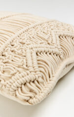 HARSHA ΔΙΑΚΟΣΜΗΤΙΚΟ ΜΑΞΙΛΑΡΙ MACRAME 45x45cm ΒΑΜΒΑΚΙ IVORY POLYESTER 029111 - Image 4