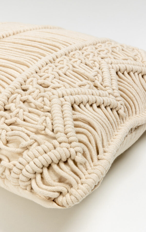 HARSHA ΔΙΑΚΟΣΜΗΤΙΚΟ ΜΑΞΙΛΑΡΙ MACRAME 45x45cm ΒΑΜΒΑΚΙ IVORY POLYESTER 029111 - Image 4