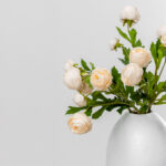 RANUNCULUS ΛΟΥΛΟΥΔΙ ΤΕΧΝΗΤΟ 42cm POLYESTER ΛΕΥΚΟ ΠΡΑΣΙΝΟ 030881 - Image 2