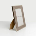 RELIEF ΚΟΡΝΙΖΑ 18.6x1.2x23.7cm POLYRESIN PURO ΑΣΗΜΙ ΓΥΑΛΙ 033326 - Image 2