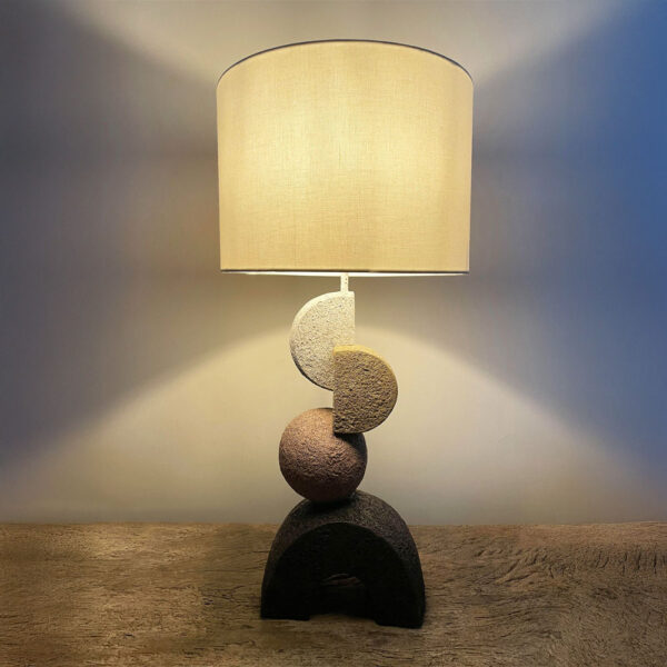 ZENSTONE B ΦΩΤΙΣΤΙΚΟ ΕΠΙΤΡΑΠΕΖΙΟ 30.5x30.5x63cm POLYRESIN ΠΟΛΥΧΡΩΜΟ ΥΦΑΣΜΑ ΛΕΥΚΟ 034465 - Image 2