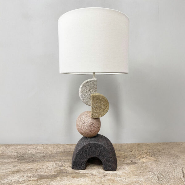 ZENSTONE B ΦΩΤΙΣΤΙΚΟ ΕΠΙΤΡΑΠΕΖΙΟ 30.5x30.5x63cm POLYRESIN ΠΟΛΥΧΡΩΜΟ ΥΦΑΣΜΑ ΛΕΥΚΟ 034465 - Image 3