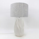 INIR ΦΩΤΙΣΤΙΚΟ ΕΠΙΤΡΑΠΕΖΙΟ 32x32x57cm ΚΕΡΑΜΙΚΟ ΜΠΕΖ ΛΙΝΟ ΓΚΡΙ 034594