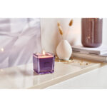 IPURO ESSENTIALS LEVANDER TOUCH ΑΡΩΜΑΤΙΚΟ ΚΕΡΙ 125gr 7x7x7cm 019350 - Image 3