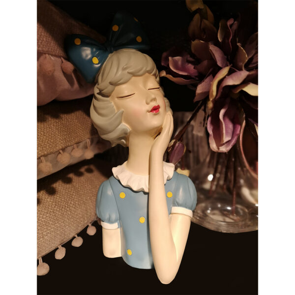 TRAVEL GIRL ΔΙΑΚΟΣΜΗΤΙΚΗ ΦΙΓΟΥΡΑ 17x15x34cm POLYRESIN ΠΟΛΥΧΡΩΜΟ 020795 - Image 3