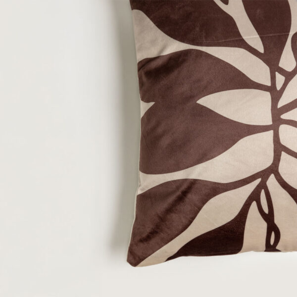 LIANA ΔΙΑΚΟΣΜΗΤΙΚΟ ΜΑΞΙΛΑΡΙ 45x45cm ΒΕΛΟΥΔΟ ΜΠΕΖ ΚΑΦΕ ΓΚΡΙ 025599 - Image 3