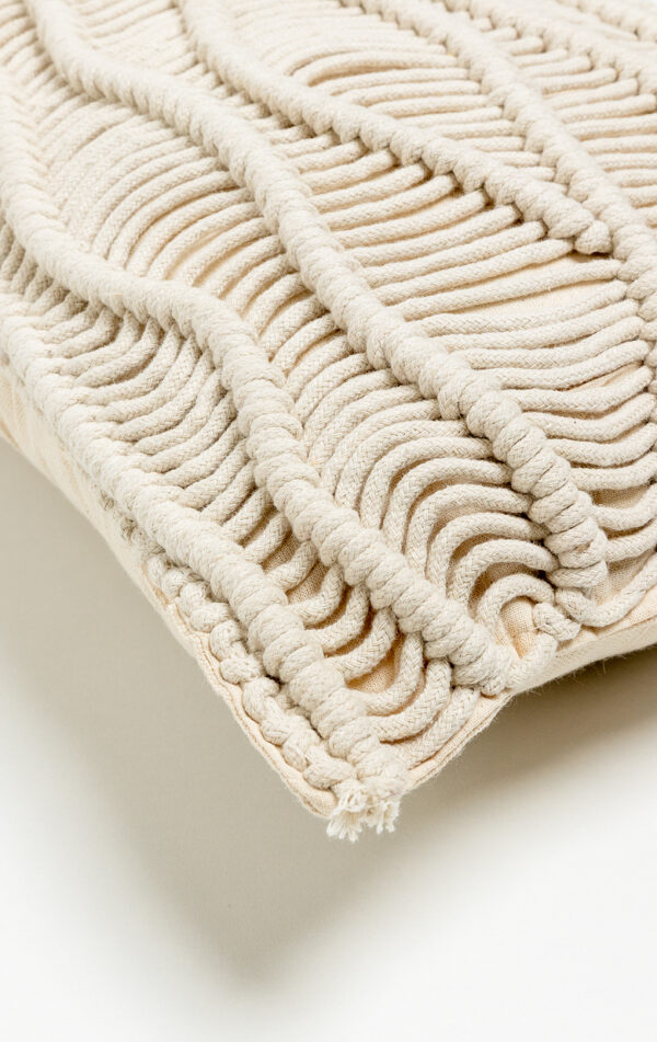KRISHA ΔΙΑΚΟΣΜΗΤΙΚΟ ΜΑΞΙΛΑΡΙ MACRAME 30x50cm ΒΑΜΒΑΚΙ IVORY POLYESTER 029117 - Image 4