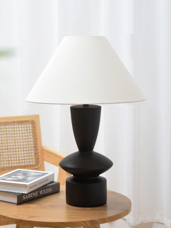 ATIENO ΦΩΤΙΣΤΙΚΟ ΕΠΙΤΡΑΠΕΖΙΟ 41x41x62cm RESIN ΜΑΥΡΟ ΛΙΝΟ ΓΚΡΙ 031592 - Image 2