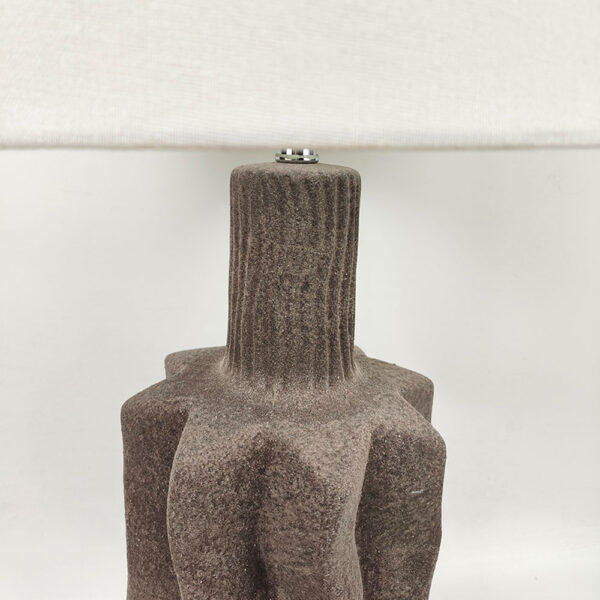 EGLI ΦΩΤΙΣΤΙΚΟ ΕΠΙΤΡΑΠΕΖΙΟ 32x32x56cm ΚΕΡΑΜΙΚΟ ΓΚΡΙ ΣΚΟΥΡΟ ΛΙΝΟ ΛΕΥΚΟ 034588 - Image 3