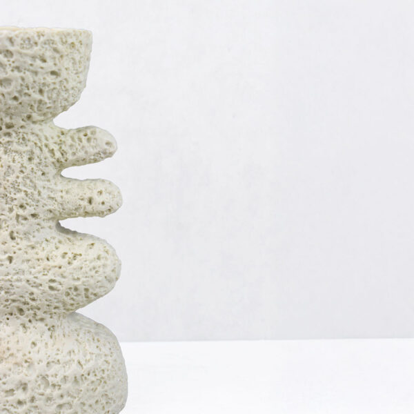 LUSTRE III ΚΗΡΟΠΗΓΙΟ ΔΙΑΚΟΣΜΗΤΙΚΟ 14.5x9.5x25cm RESIN ΜΠΕΖ 034610 - Image 3