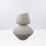 LOOMA III ΒΑΖΟ 28.5x15.5x34.5cm RESIN ΜΠΕΖ 034616