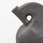 ARCHON I ΔΙΑΚΟΣΜΗΤΙΚΟ ΑΛΟΓΟ 17x7.5x22cm RESIN ΚΑΦΕ ΣΚΟΥΡΟ 034619 - Image 2