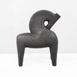 ARCHON I ΔΙΑΚΟΣΜΗΤΙΚΟ ΑΛΟΓΟ 17x7.5x22cm RESIN ΚΑΦΕ ΣΚΟΥΡΟ 034619 - Image 3