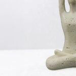 MORPH VI ΔΙΑΚΟΣΜΗΤΙΚΟ ΣΩΜΑ 12.5x8x21cm RESIN ΜΠΕΖ 034637 - Image 3