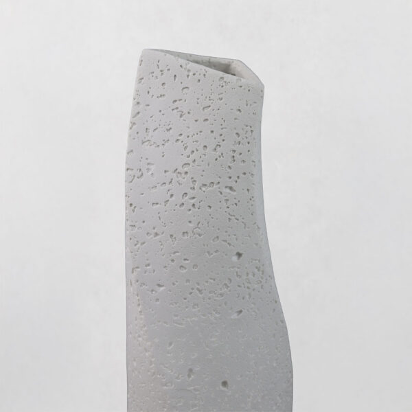 VOID III ΒΑΖΟ 16.5x14.5x39cm RESIN ΑΣΠΡΟ 034640 - Image 3