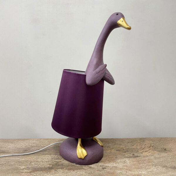 QUACK B ΦΩΤΙΣΤΙΚΟ ΕΠΙΤΡΑΠΕΖΙΟ 37x23x57.5cm POLYRESIN ΜΩΒ ΑΝΟΙΧΤΟ ΧΡΥΣΟ ΥΦΑΣΜΑ ΜΩΒ ΣΚΟΥΡΟ 034446 - Image 2