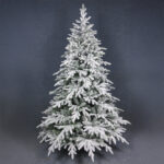 CHRISTMAS DREAMS ΧΡΙΣΤΟΥΓΕΝΝΙΑΤΙΚΟ ΔΕΝΤΡΟ ΧΙΟΝΙΣΜΕΝΟ 150x150x210cm PE/PVC ΠΡΑΣΙΝΟ ΛΕΥΚΟ 035252