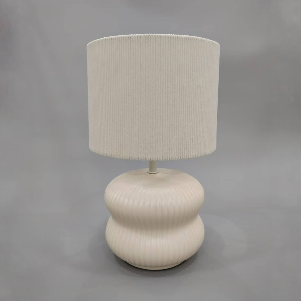 035339-CfW5X-first-_1 PATENT ΦΩΤΙΣΤΙΚΟ ΕΠΙΤΡΑΠΕΖΙΟ 20.5x20.5x38cm ΚΕΡΑΜΙΚΟ ΚΡΕΜ ΥΦΑΣΜΑ ΚΡΕΜ 035339 - Image 1